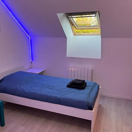 Dans Maison Familiale Bed & Breakfast