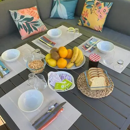 Couette-café Dans Maison Familiale *