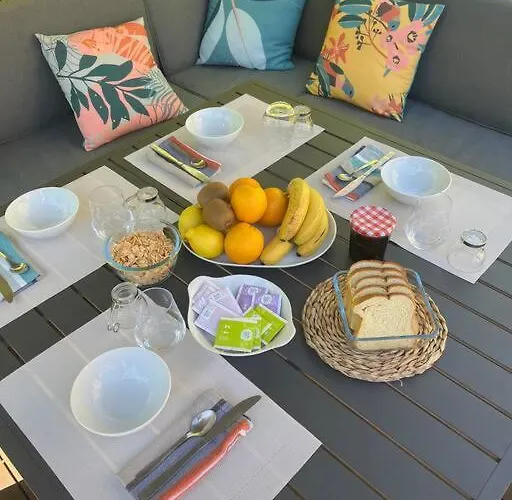 Couette-café Dans Maison Familiale *